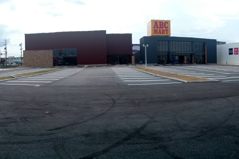 商業施設新設に伴う改修工事